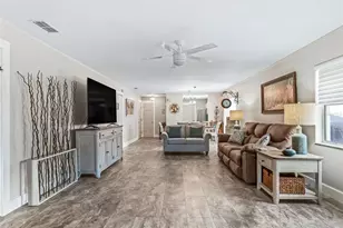 1624 Tampico Pl, The Villages, FL 32159 - Photo 15