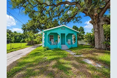 905 Nicholson Street, Clearwater, FL 33755 - Photo 1