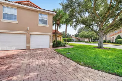 5310 Bowline Court #1, Oxford, FL 34484 - Photo 3