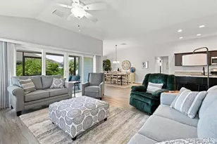 563 Coker Ct, The Villages, FL 32163 - Photo 13