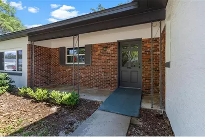 109 W Lakeview Street, Lady Lake, FL 32159 - Photo 3