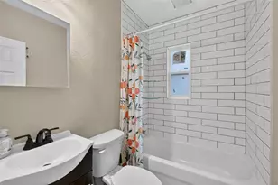 706 Mulberry St, Fruitland Park, FL 34731 - Photo 13