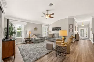 2749 Banyan Pl, The Villages, FL 32162 - Photo 5