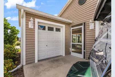 560 Kimberly Street, The Villages, FL 32163 - Photo 3