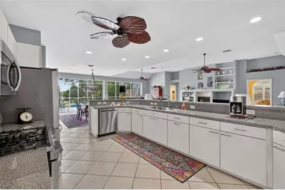 5409 Essex Court, Leesburg, FL 34748 - Photo 17
