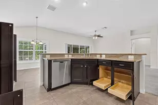 3376 Mayflower Loop, The Villages, FL 32163 - Photo 9