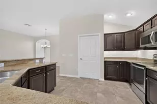 3376 Mayflower Loop, The Villages, FL 32163 - Photo 7