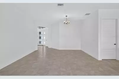 654 Shivers Loop, The Villages, FL 34762 - Photo 23