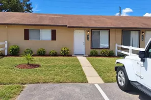 378 W Rosewood Ln, Tavares, FL 32778 - Photo 1