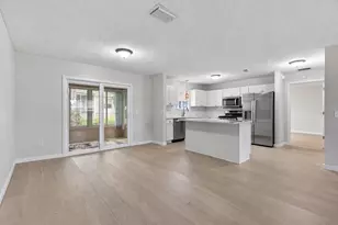 9595 SE 171st Argyll St, The Villages, FL 32162 - Photo 3