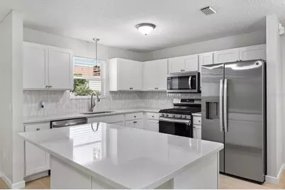 9595 SE 171st Argyll Street, The Villages, FL 32162 - Photo 3
