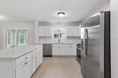 9595 SE 171st Argyll Street, The Villages, FL 32162 - Photo 11