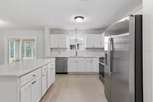 9595 SE 171st Argyll St, The Villages, FL 32162 - Photo 11