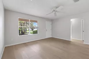 9595 SE 171st Argyll St, The Villages, FL 32162 - Photo 7