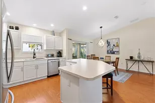 971 Kingmont Terrace, The Villages, FL 32162 - Photo 13