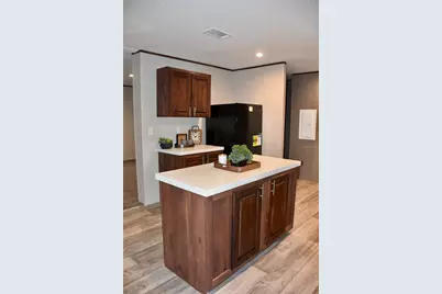 25300 Mardon Circle, Paisley, FL 32767 - Photo 17