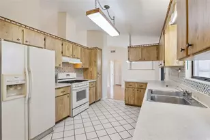 37 Gordon Ct, Leesburg, FL 34788 - Photo 25
