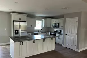 9328 N Cortlandt Dr, Dunnellon, FL 34434 - Photo 11