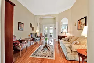 2031 Capri Ln, Mount Dora, FL 32757 - Photo 3