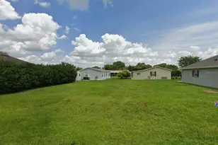 5198 Oxford Ct, Wildwood, FL 34785 - Photo 1