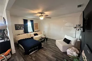806 N Joanna Ave, Tavares, FL 32778 - Photo 5