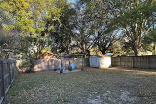 806 N Joanna Ave, Tavares, FL 32778 - Photo 11