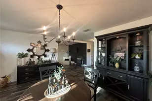 806 N Joanna Ave, Tavares, FL 32778 - Photo 3