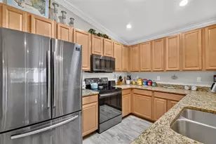 12446 NE 52nd Loop, Oxford, FL 34484 - Photo 5