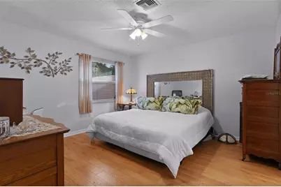 965 Avalon Avenue, The Villages, FL 32159 - Photo 9