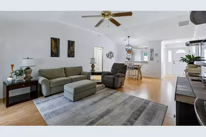 17617 SE 80th Altamaha Court, The Villages, FL 32162 - Photo 13