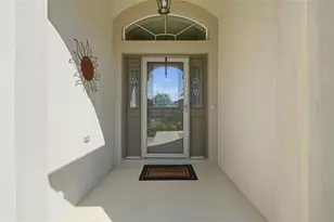 1385 Hackberry Pl, The Villages, FL 32163 - Photo 3