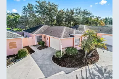 621 Enconto Street, The Villages, FL 32159 - Photo 5