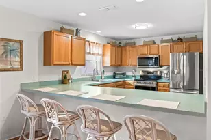 621 Enconto St, The Villages, FL 32159 - Photo 11