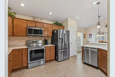 279 Matisse Avenue, The Villages, FL 32162 - Photo 23