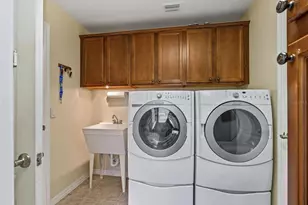 279 Matisse Ave, The Villages, FL 32162 - Photo 39