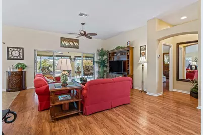 279 Matisse Avenue, The Villages, FL 32162 - Photo 11
