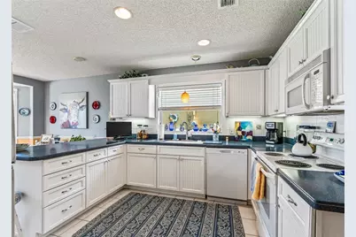 1912 Del Norte Drive, The Villages, FL 32159 - Photo 13