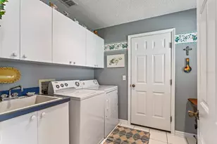 1912 Del Norte Dr, The Villages, FL 32159 - Photo 41