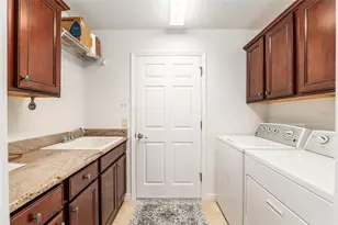 825 Ulelah St, The Villages, FL 32163 - Photo 53