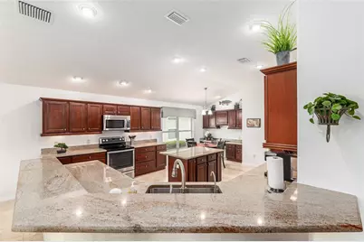 825 Ulelah Street, The Villages, FL 32163 - Photo 23