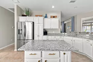 2701 Daffodil Ct, The Villages, FL 32162 - Photo 29