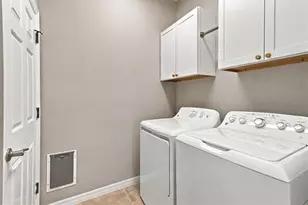 2701 Daffodil Ct, The Villages, FL 32162 - Photo 33