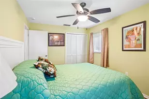 101 W Lemon St, Lady Lake, FL 32159 - Photo 25