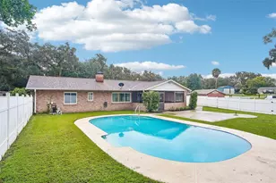 101 W Lemon St, Lady Lake, FL 32159 - Photo 35