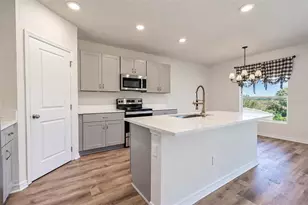 585 Black Eagle Dr, Groveland, FL 34736 - Photo 15