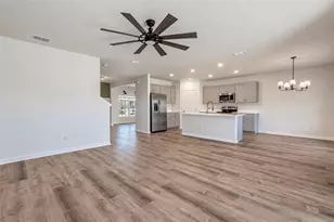 585 Black Eagle Dr, Groveland, FL 34736 - Photo 13