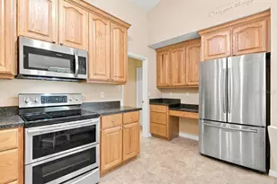 81 Golfview Cir, Umatilla, FL 32784 - Photo 9