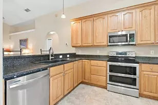 81 Golfview Cir, Umatilla, FL 32784 - Photo 7