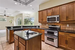 949 Hawk Landing, Fruitland Park, FL 34731 - Photo 17