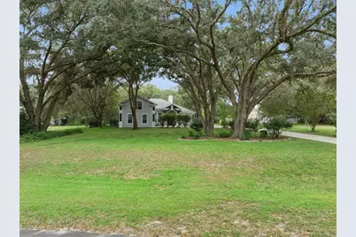 949 Hawk Landing, Fruitland Park, FL 34731 - Photo 1